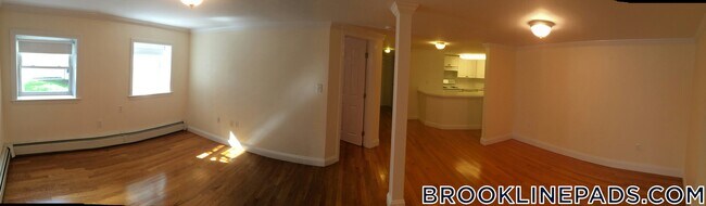 1539 Beacon St in Brookline, MA - Building Photo - Building Photo