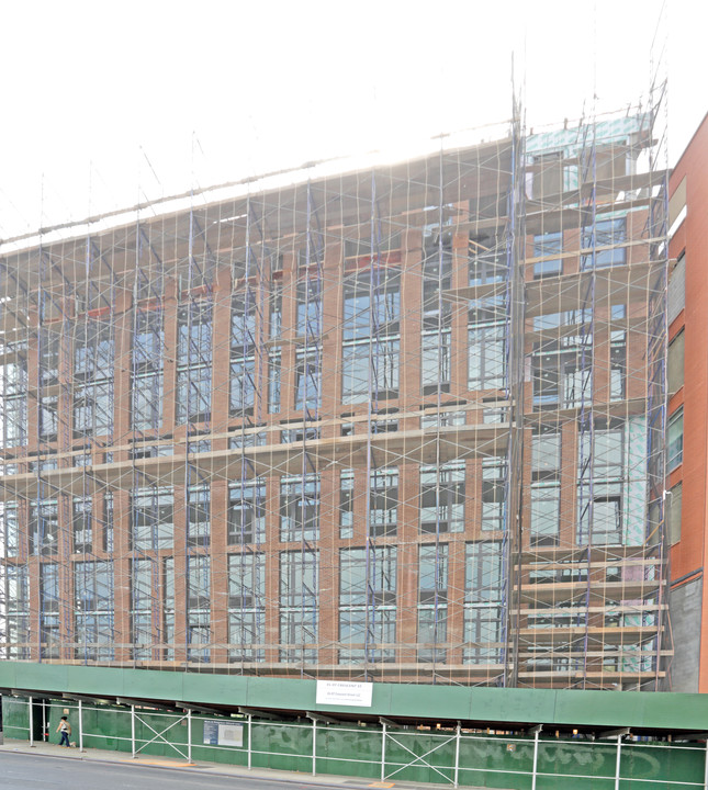 The Baker House in Long Island City, NY - Building Photo