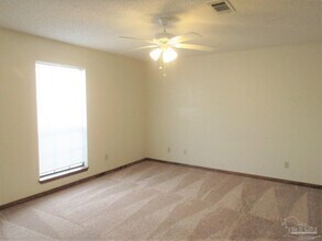 10113 Peppertree Ct in Pensacola, FL - Building Photo - Building Photo