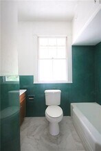 922 Hillary St in New Orleans, LA - Foto de edificio - Building Photo