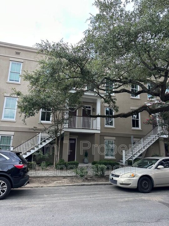 431 Montgomery St-Unit -Apt C in Savannah, GA - Foto de edificio