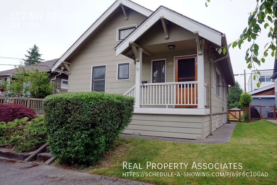 112 NW 82nd St in Seattle, WA - Building Photo