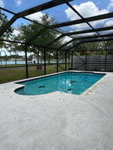 14481-Sw146 SW 146th Pl in Miami, FL - Foto de edificio - Building Photo