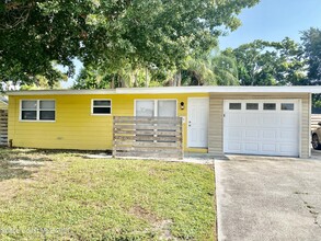 2646 Sarno Rd in Melbourne, FL - Building Photo - Building Photo