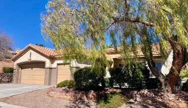 11012 Mission Lakes Ave in Las Vegas, NV - Building Photo - Building Photo