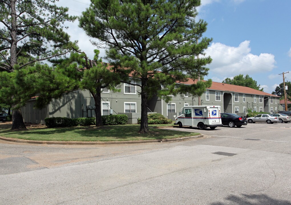 Country View in Memphis, TN - Foto de edificio