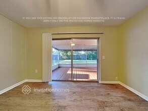 608 Princeton St in Brandon, FL - Foto de edificio - Building Photo