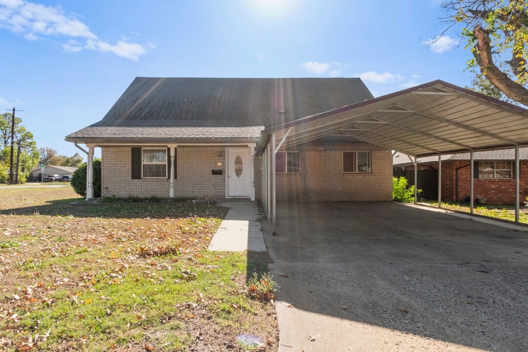 500 SW 63rd Terrace in Oklahoma City, OK - Building Photo