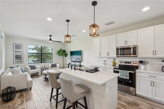 26391 Bonita Fairways Blvd in Bonita Springs, FL - Building Photo - Building Photo