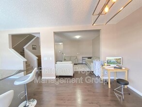 301 Auburn Meadows Blvd SE in Calgary, AB - Building Photo - Building Photo