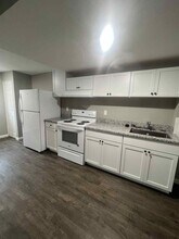 610 W 9th St in Joplin, MO - Building Photo - Building Photo