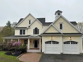 120 Adams St in Dunstable, MA - Building Photo