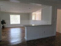 4731 Walker St photo'