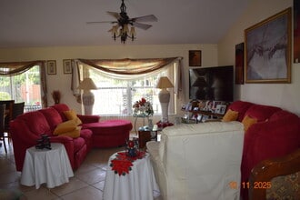 1657 SW Duclair Ave in Port St. Lucie, FL - Building Photo - Building Photo