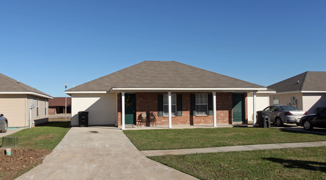 Villa Ashley Homes in Baton Rouge, LA - Building Photo - Building Photo