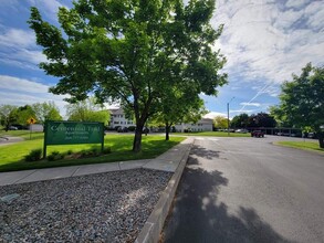 Centennial Trail Apartments in Post Falls, ID - Building Photo - Building Photo