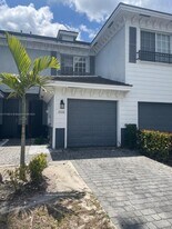 3508 NW 13th St in Lauderhill, FL - Building Photo