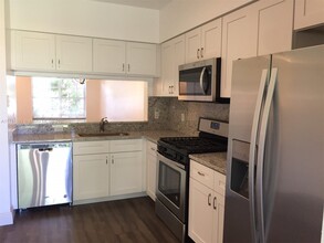 7926 Sanibel Dr in Tamarac, FL - Building Photo - Building Photo