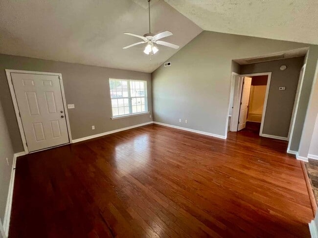 2617 Decatur Ln in Christiana, TN - Building Photo - Building Photo