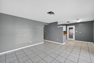 501 Emil Ave in Fort Pierce, FL - Building Photo - Building Photo