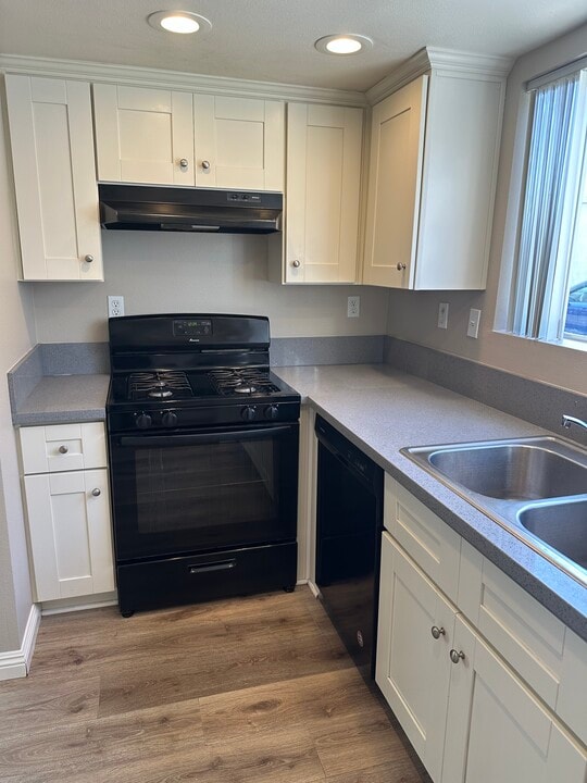 20824 Arline Ave, Unit 2166 in Lakewood, CA - Building Photo
