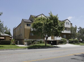 The Brixton in North Hollywood, CA - Building Photo - Building Photo