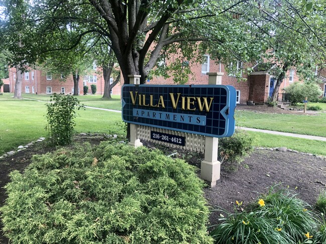 Villa View Apartments in Euclid, OH - Building Photo - Building Photo