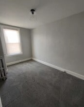 6713 Guyer Ave in Philadelphia, PA - Building Photo - Building Photo