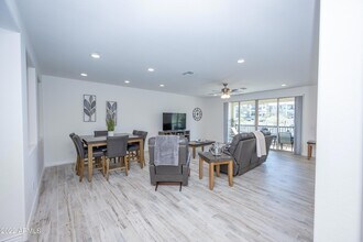 5100 E Rancho Paloma Dr in Cave Creek, AZ - Building Photo - Building Photo