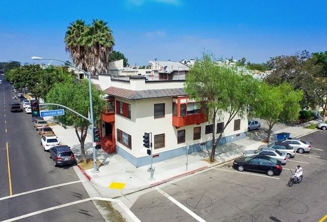 401-409 W 4th St in Long Beach, CA - Building Photo - Building Photo