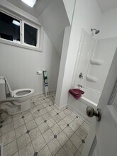 618 Dennis St, Unit Unit 1 in Adrian, MI - Building Photo - Building Photo