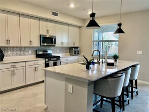 43253 Water Bird Wy in Punta Gorda, FL - Foto de edificio - Building Photo