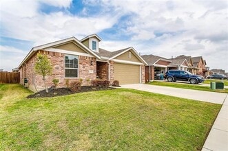 1629 Ridge Creek Ln in Aubrey, TX - Building Photo - Building Photo