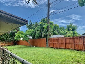 9798 SW 158th St in Miami, FL - Building Photo - Building Photo