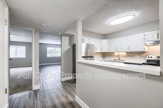 Cheever Apartments in Lincoln, NE - Building Photo - Building Photo