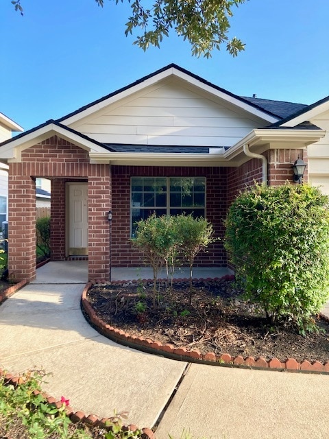 property at 1515 Thornhollow Dr