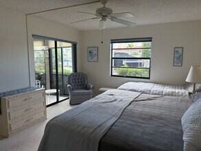 900 Huron Ct in Marco Island, FL - Building Photo - Building Photo