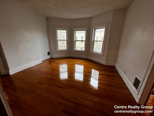 22 Bynner St, Unit 22 in Boston, MA - Building Photo