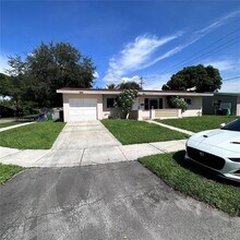 1111 NE 204th Terrace in Miami, FL - Building Photo - Building Photo