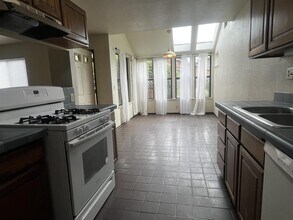 674 Hidden Creek Rd in Arcata, CA - Building Photo - Building Photo