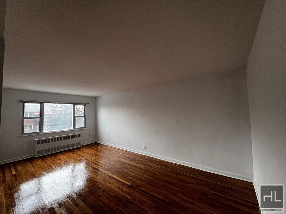 70 STREET in Queens, NY - Building Photo