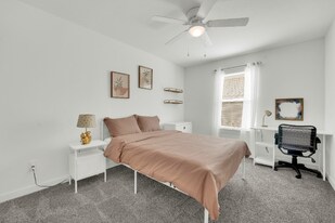 2113 Paxton Way in Denton, TX - Building Photo