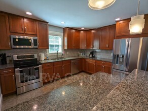 4700 Augusta Ave in Richmond, VA - Building Photo - Building Photo
