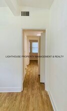 2414 Lantana Ave in Jacksonville, FL - Building Photo - Building Photo