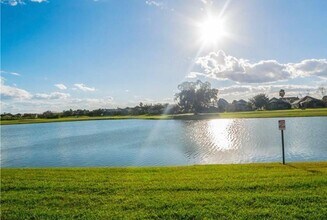 1822 Trophy Bass Way in Kissimmee, FL - Building Photo - Building Photo