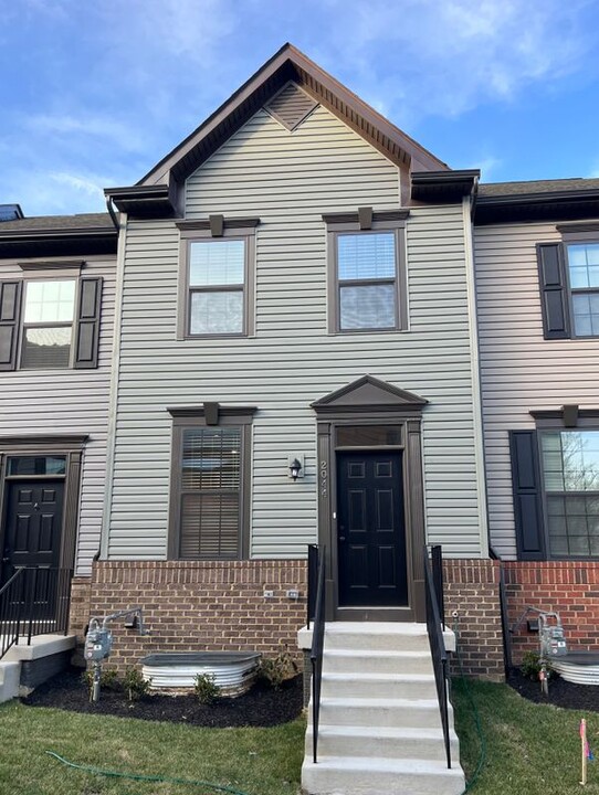 1202 Alum Spring Rd in Fredericksburg, VA - Building Photo
