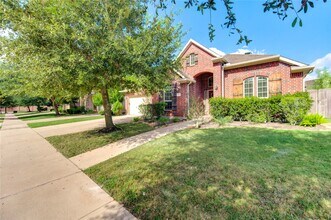 5530 Mangrove Creek Ln in Sugar Land, TX - Building Photo - Building Photo