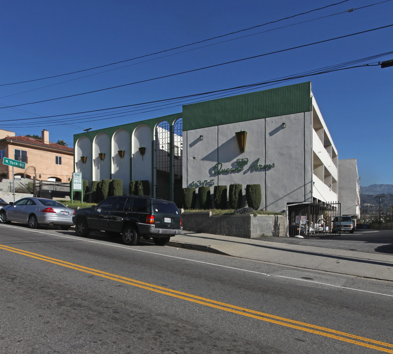 Queen Arms in Los Angeles, CA - Foto de edificio