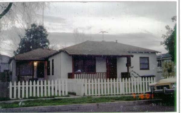 68 W 7th St in Tracy, CA - Foto de edificio