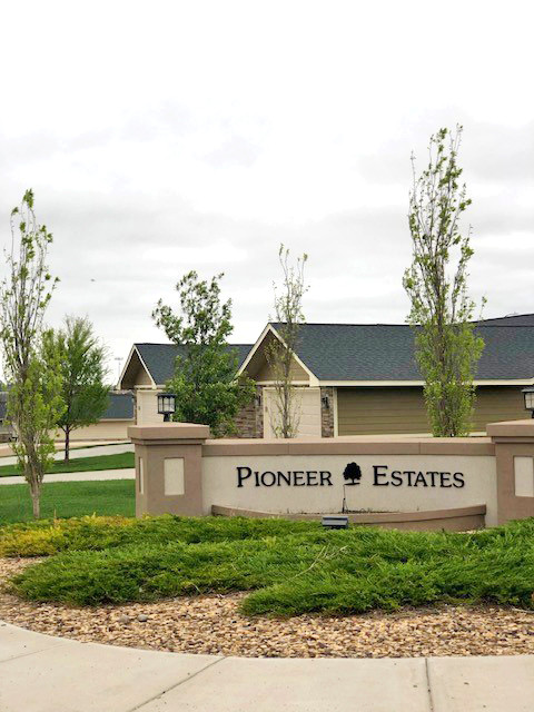 Pioneer Estates in Garden City, KS - Building Photo - Building Photo